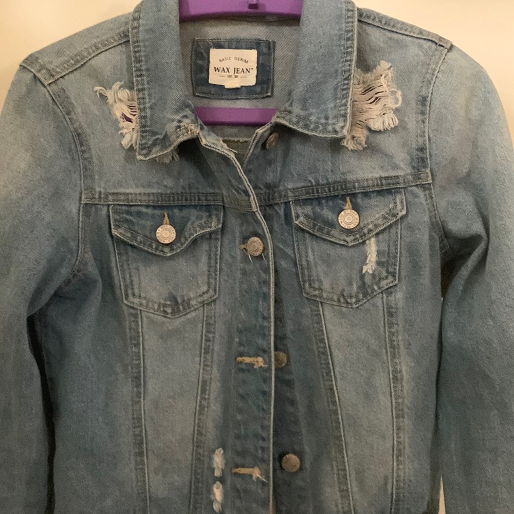 DENIM JACKET